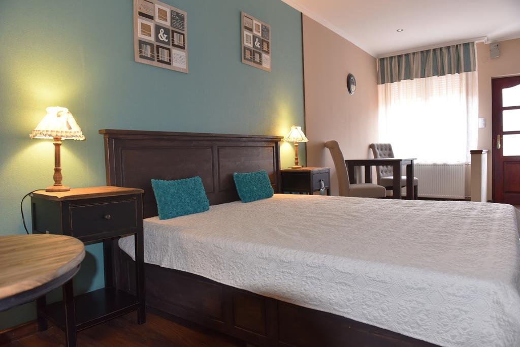 Guest House Romantika Panzio Gyula Quarto foto